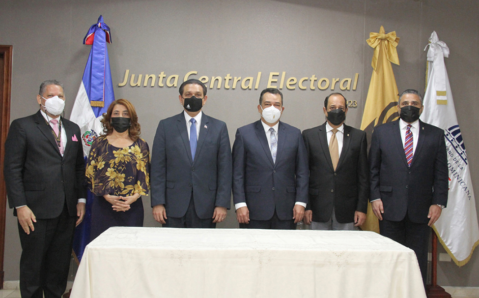JCE y Ministerio de salud firman acuerdo