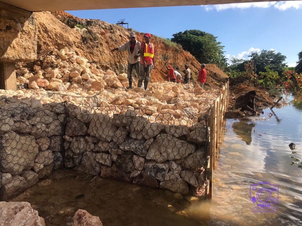 trabajos del INDRHI en Nisibón