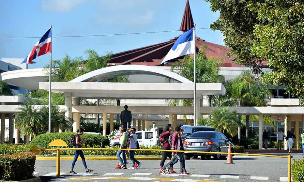 UASD anuncia clases serán virtual