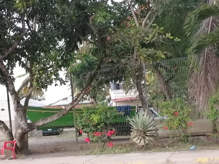 Arrestan ocho se disponía abordar embarcación en Sabana de la Mar