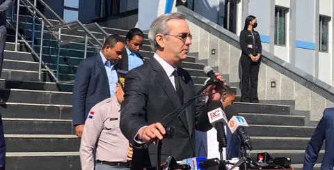 Abinader convoca gabinete económico tras conflicto Rusia y Ucrania