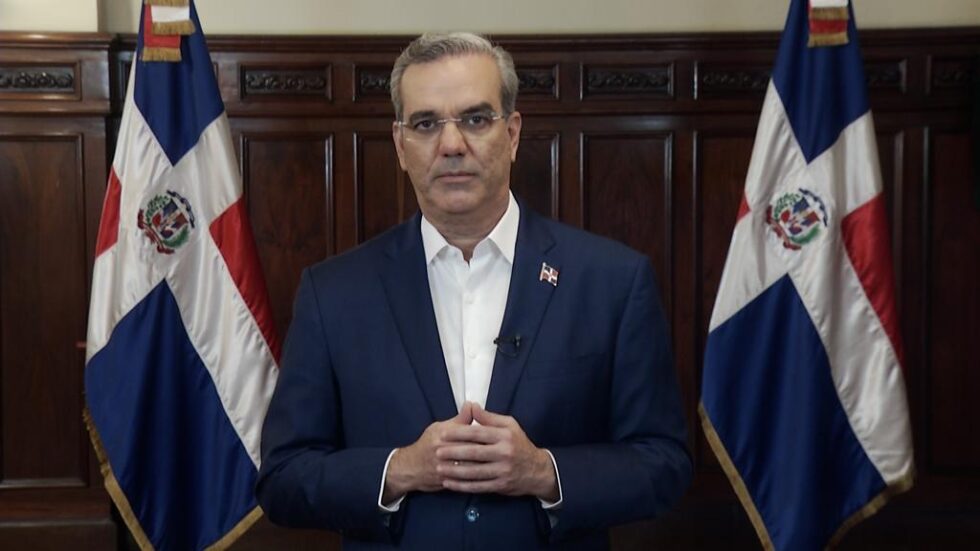 Poder Ejecutivo, presidido por Luìs Abinader