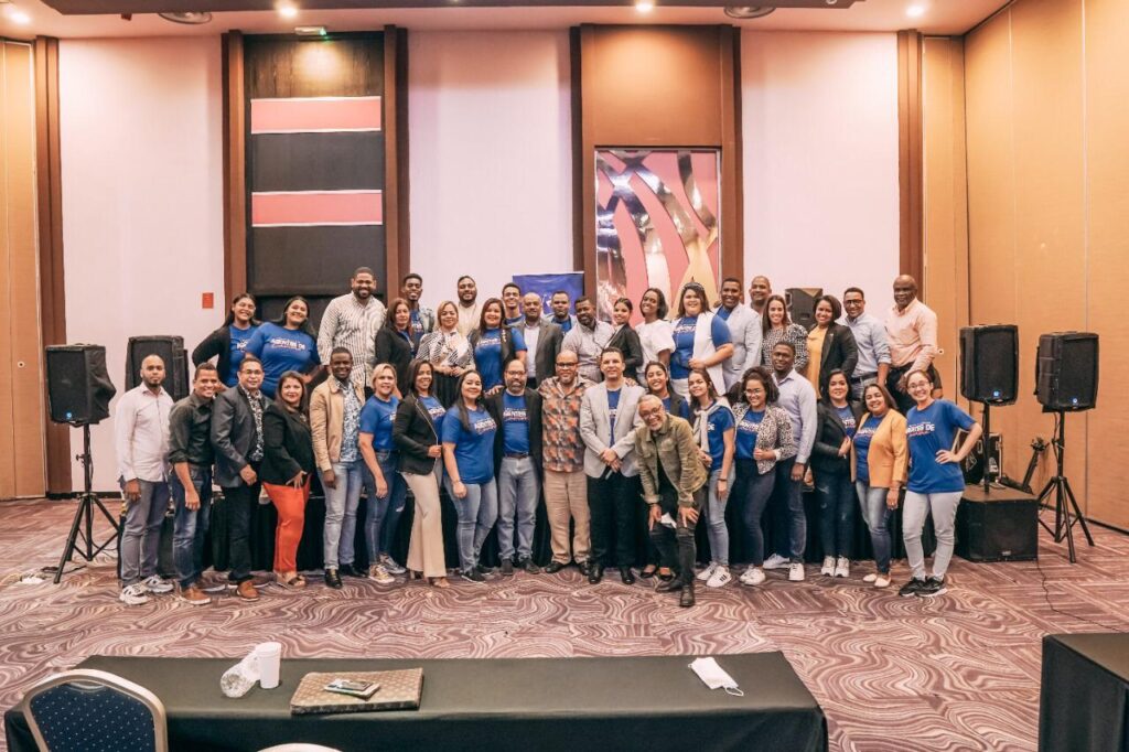  Realizan 2do congreso “ Agentes de Cambio” en Bávaro