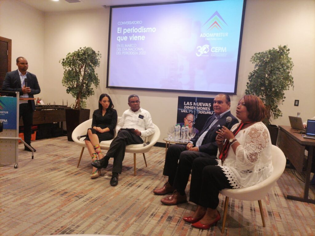 Panel con Miguel Franjul, CEPM y ADOMPRETUR Punta Cana