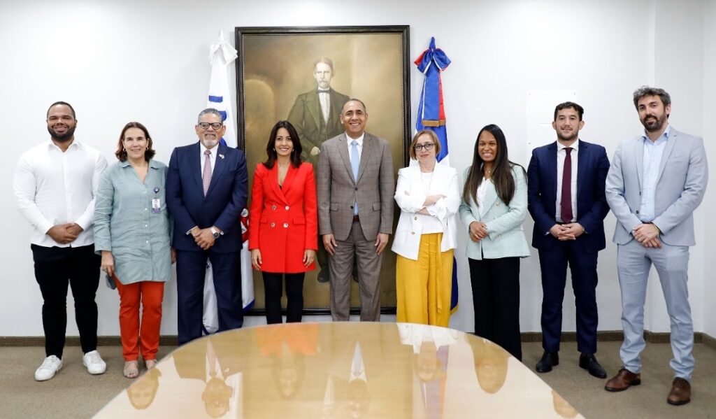 OGTIC y misión española en INDOTEL