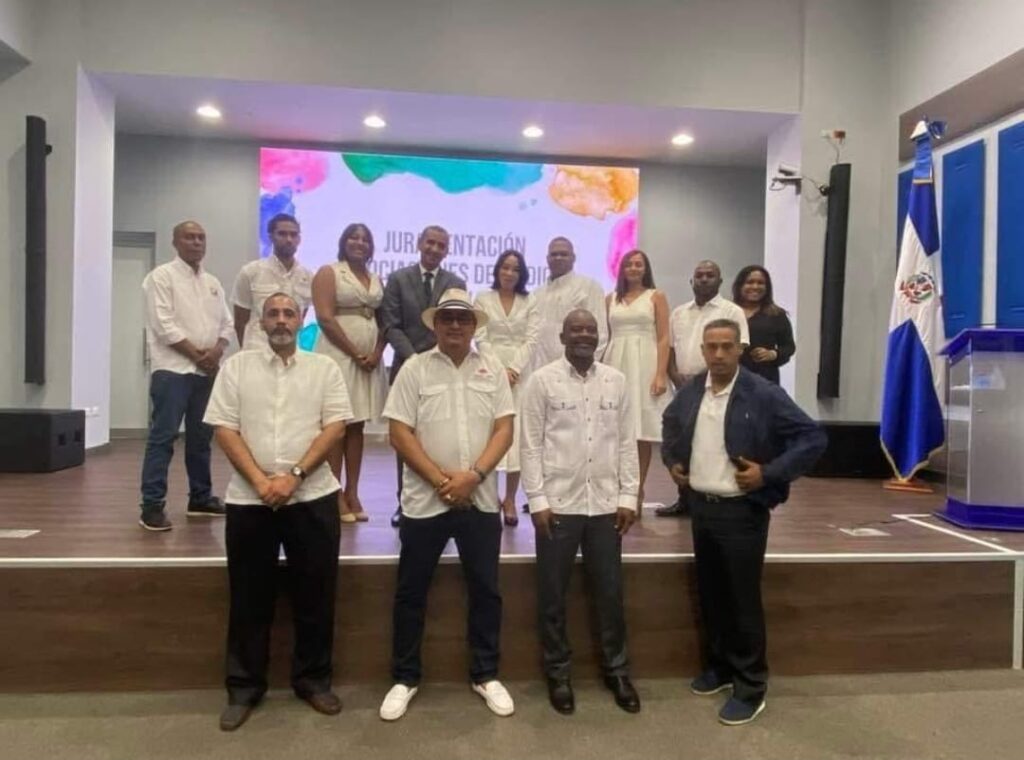 Formalizan la Federación Dominicana de Medios Digitales tras juramentación de directivos
