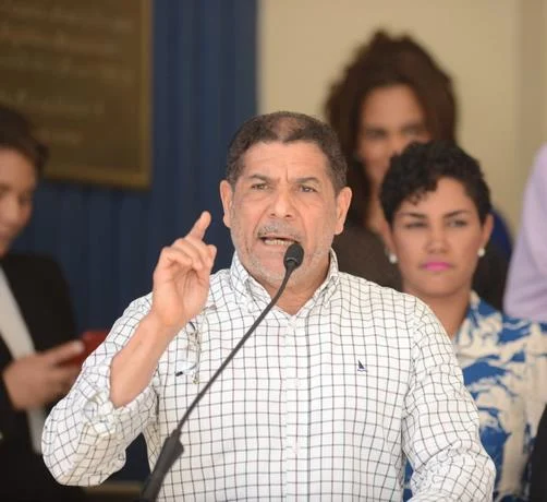 Ministro de Agricultura espera sea revocada medida tomada por los Estados Unidos