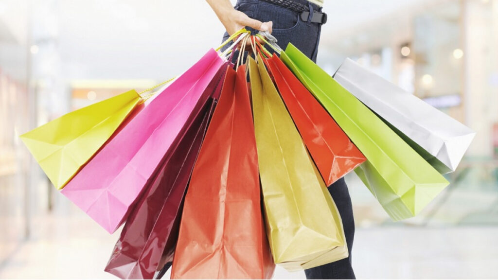 Ciudadanos pueden hacer sus compras el viernes negro 